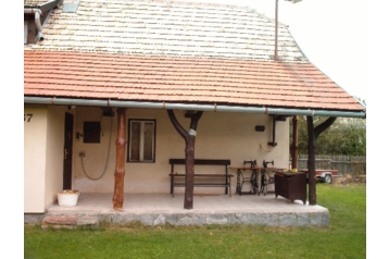 Slovaška Chata Hrabušice, Eksterier